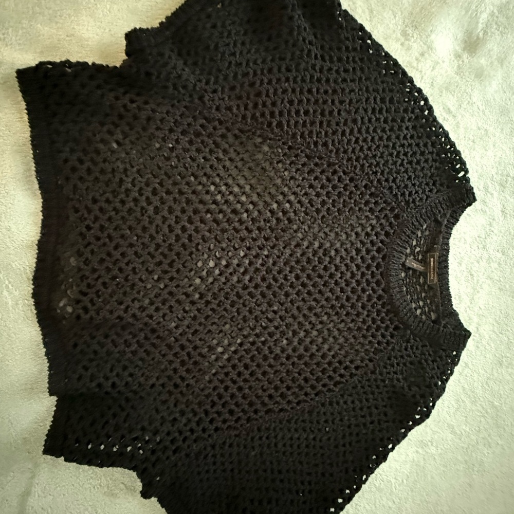Crochet Top - Picture 3 of 4